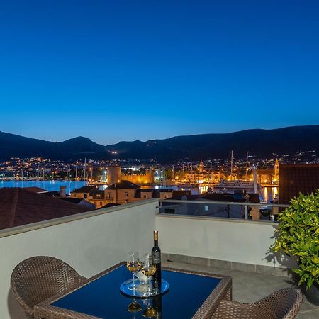 Apartments Orlic Trogir Exterior photo