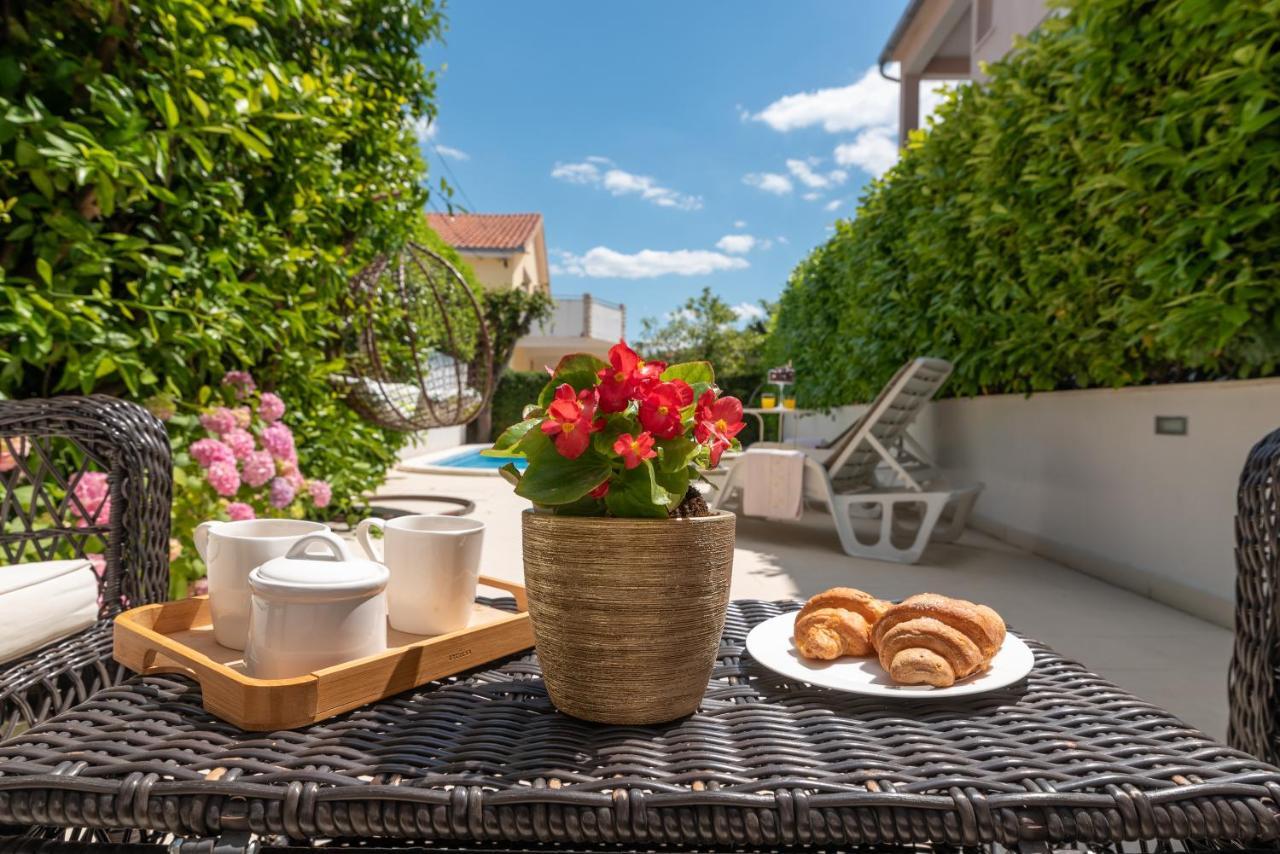 Apartments Orlic Trogir Exterior photo