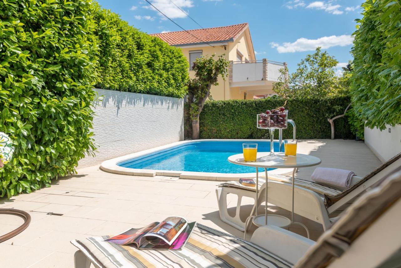 Apartments Orlic Trogir Exterior photo