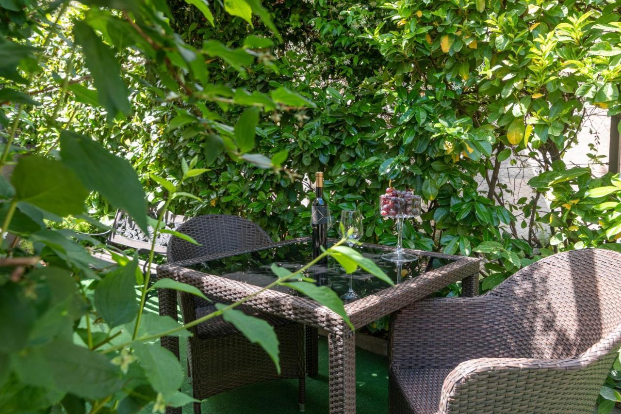 Apartments Orlic Trogir Exterior photo