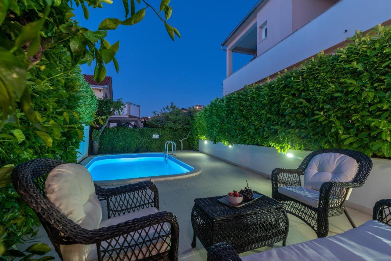 Apartments Orlic Trogir Exterior photo