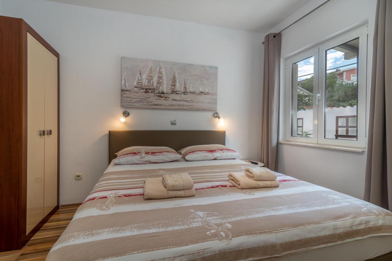 Apartments Orlic Trogir Exterior photo