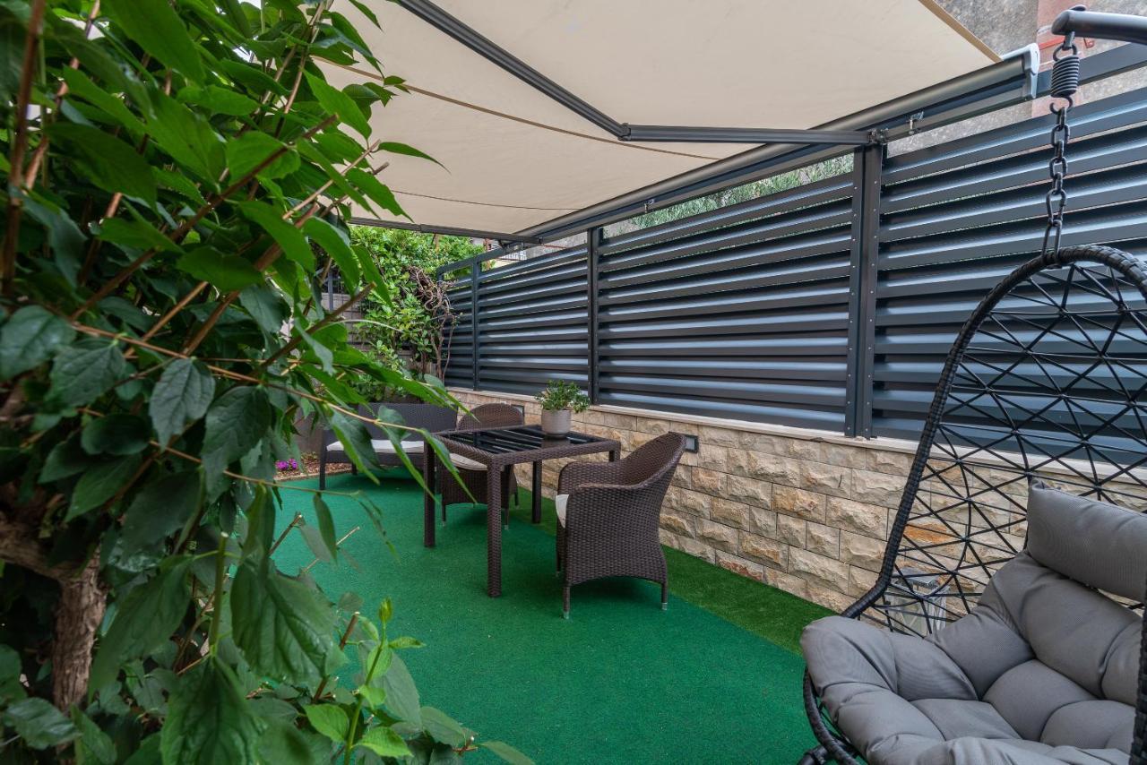 Apartments Orlic Trogir Exterior photo